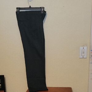 Van Heusen Black Flat-Front Boys Pants Size 14 Slim